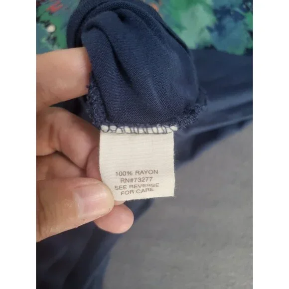 MUDD Women's Small Navy Blue Graphic T Shirt Lightweight Thin Peace y2k - Picture 8 of 9